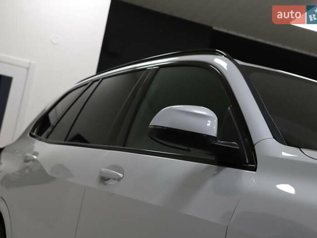 Белый БМВ Х5, объемом двигателя 3 л и пробегом 4 тыс. км за 78999 $, фото 20 на Automoto.ua