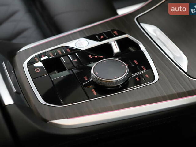 Белый БМВ Х5, объемом двигателя 3 л и пробегом 4 тыс. км за 78999 $, фото 125 на Automoto.ua