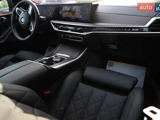 Білий БМВ Х5, об'ємом двигуна 3 л та пробігом 4 тис. км за 73899 $, фото 102 на Automoto.ua