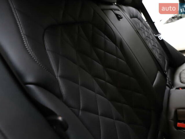 Белый БМВ Х5, объемом двигателя 3 л и пробегом 4 тыс. км за 78999 $, фото 110 на Automoto.ua