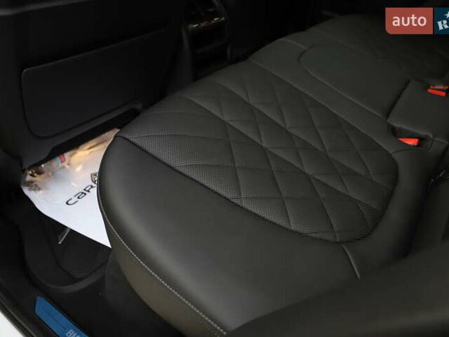 Білий БМВ Х5, об'ємом двигуна 3 л та пробігом 4 тис. км за 73899 $, фото 109 на Automoto.ua