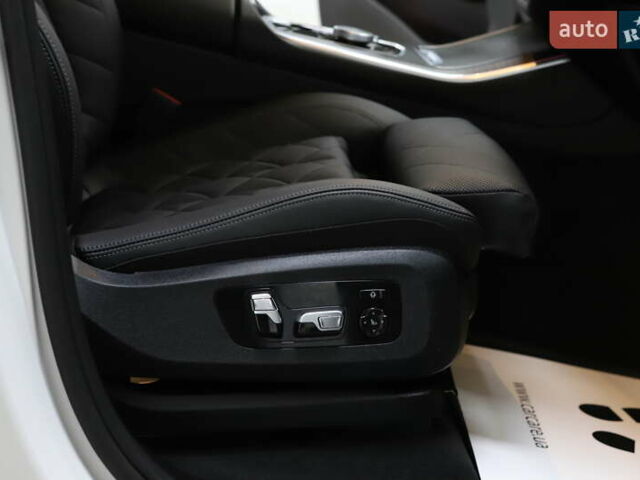 Белый БМВ Х5, объемом двигателя 3 л и пробегом 4 тыс. км за 78999 $, фото 124 на Automoto.ua