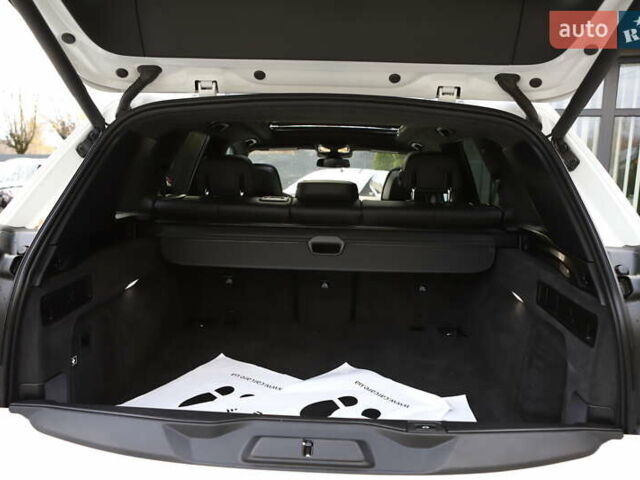 Білий БМВ Х5, об'ємом двигуна 3 л та пробігом 4 тис. км за 73899 $, фото 124 на Automoto.ua