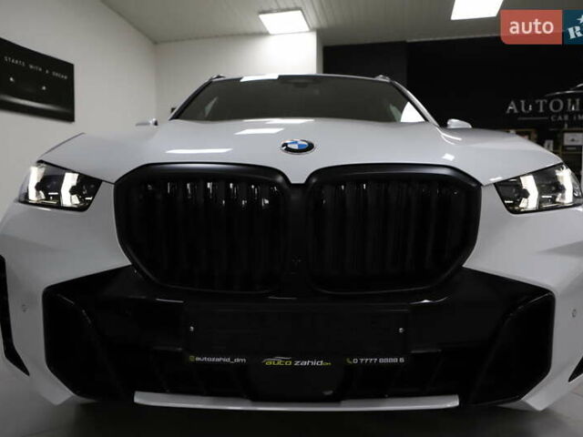 Белый БМВ Х5, объемом двигателя 3 л и пробегом 4 тыс. км за 78999 $, фото 15 на Automoto.ua