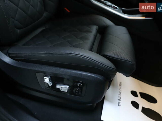 Белый БМВ Х5, объемом двигателя 3 л и пробегом 4 тыс. км за 78999 $, фото 87 на Automoto.ua