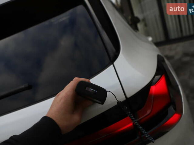 Білий БМВ Х5, об'ємом двигуна 3 л та пробігом 4 тис. км за 73899 $, фото 79 на Automoto.ua