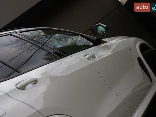 Білий БМВ Х5, об'ємом двигуна 3 л та пробігом 4 тис. км за 73899 $, фото 58 на Automoto.ua