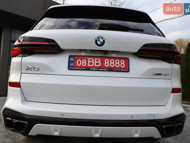 Білий БМВ Х5, об'ємом двигуна 3 л та пробігом 4 тис. км за 73899 $, фото 62 на Automoto.ua