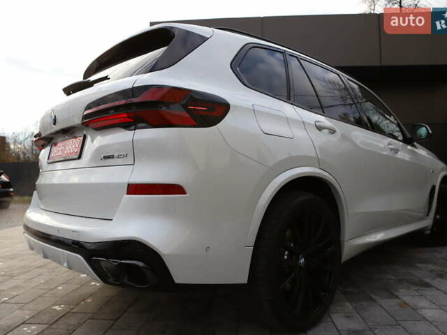 Білий БМВ Х5, об'ємом двигуна 3 л та пробігом 4 тис. км за 73899 $, фото 57 на Automoto.ua