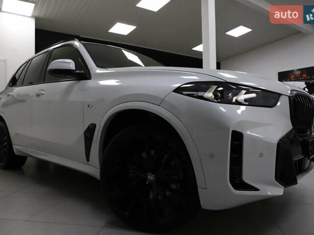 Белый БМВ Х5, объемом двигателя 3 л и пробегом 4 тыс. км за 78999 $, фото 19 на Automoto.ua