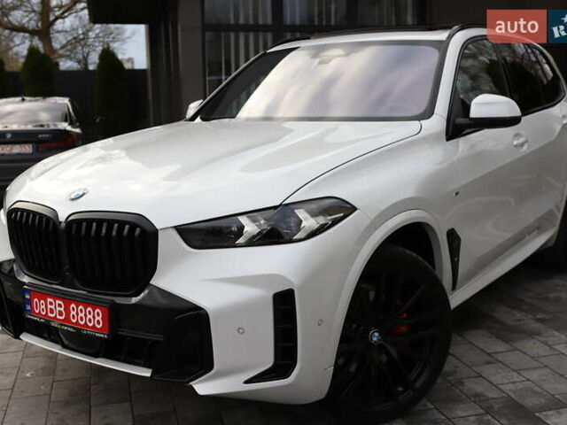 Білий БМВ Х5, об'ємом двигуна 3 л та пробігом 4 тис. км за 73899 $, фото 18 на Automoto.ua