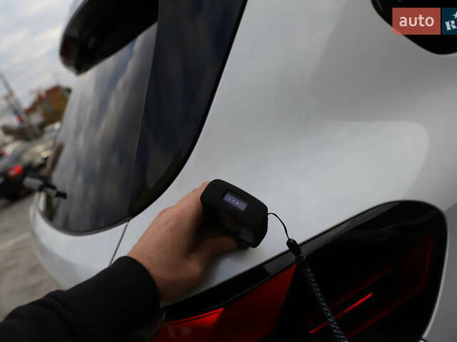 Білий БМВ Х5, об'ємом двигуна 3 л та пробігом 4 тис. км за 73899 $, фото 80 на Automoto.ua