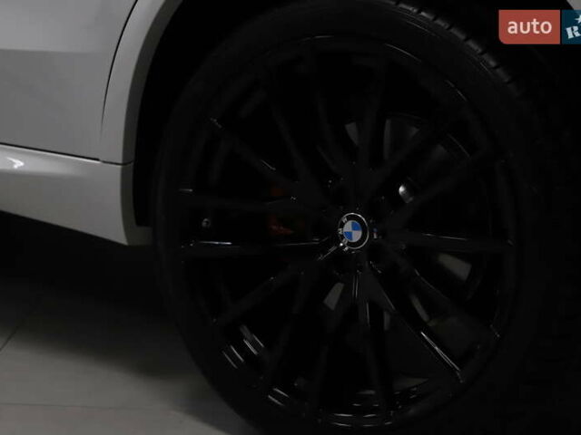 Белый БМВ Х5, объемом двигателя 3 л и пробегом 4 тыс. км за 78999 $, фото 72 на Automoto.ua