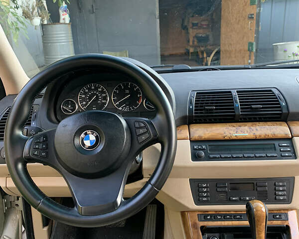 Бежевый БМВ Х5, объемом двигателя 2.98 л и пробегом 270 тыс. км за 9300 $, фото 49 на Automoto.ua