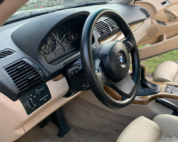Бежевый БМВ Х5, объемом двигателя 2.98 л и пробегом 270 тыс. км за 9300 $, фото 43 на Automoto.ua