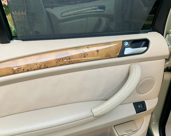 Бежевый БМВ Х5, объемом двигателя 2.98 л и пробегом 270 тыс. км за 9300 $, фото 28 на Automoto.ua