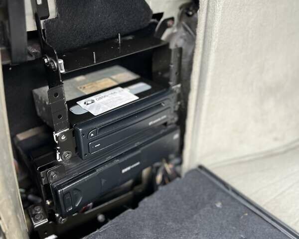 Бежевый БМВ Х5, объемом двигателя 2.9 л и пробегом 320 тыс. км за 11000 $, фото 17 на Automoto.ua