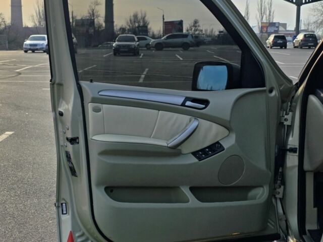 Бежевий БМВ Х5, об'ємом двигуна 3 л та пробігом 380 тис. км за 9000 $, фото 8 на Automoto.ua