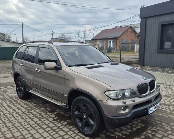 Бежевый БМВ Х5, объемом двигателя 2.99 л и пробегом 477 тыс. км за 10000 $, фото 13 на Automoto.ua