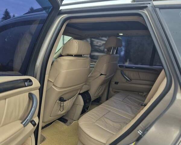 Бежевый БМВ Х5, объемом двигателя 2.99 л и пробегом 477 тыс. км за 10000 $, фото 24 на Automoto.ua