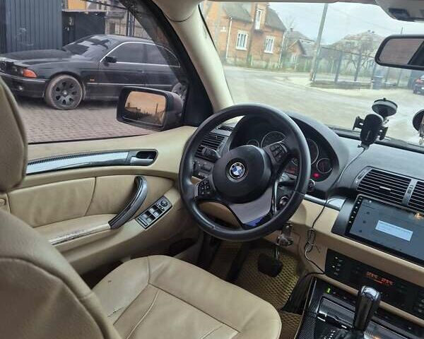 Бежевый БМВ Х5, объемом двигателя 2.99 л и пробегом 477 тыс. км за 10000 $, фото 17 на Automoto.ua