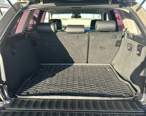 Бежевый БМВ Х5, объемом двигателя 3 л и пробегом 296 тыс. км за 8800 $, фото 23 на Automoto.ua