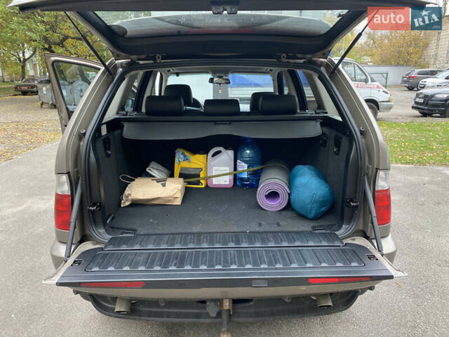 Бежевый БМВ Х5, объемом двигателя 2.98 л и пробегом 312 тыс. км за 11999 $, фото 18 на Automoto.ua