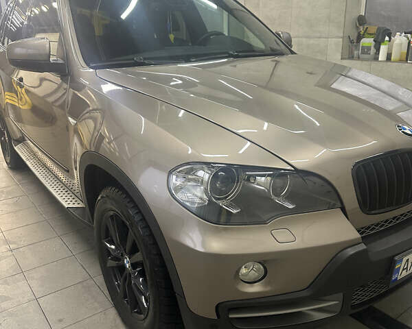 Бежевий БМВ Х5, об'ємом двигуна 3 л та пробігом 263 тис. км за 18900 $, фото 5 на Automoto.ua