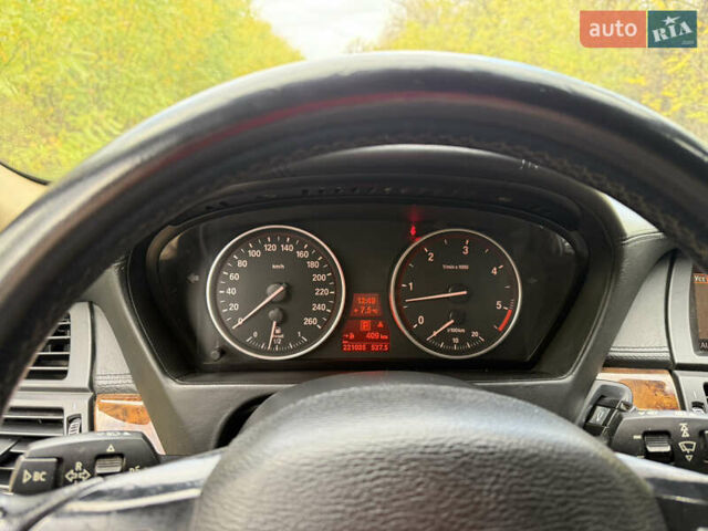 Бежевый БМВ Х5, объемом двигателя 2.98 л и пробегом 221 тыс. км за 14900 $, фото 3 на Automoto.ua