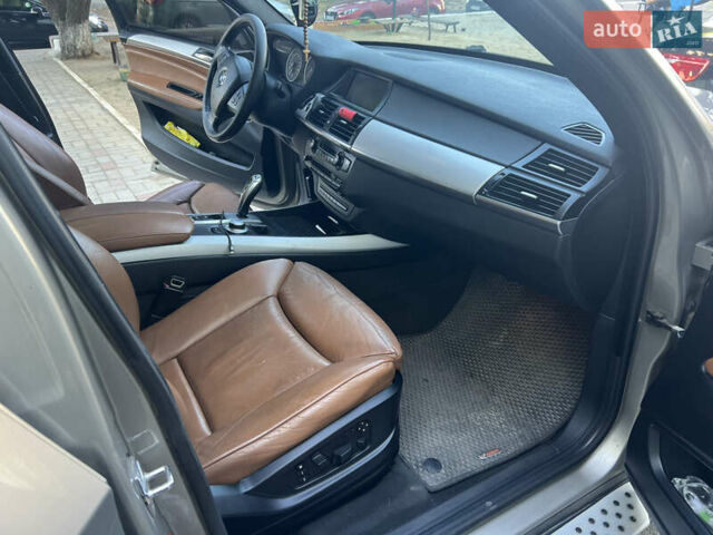 Бежевий БМВ Х5, об'ємом двигуна 2.99 л та пробігом 356 тис. км за 13500 $, фото 13 на Automoto.ua