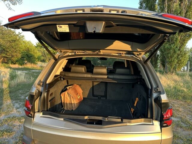 Бежевый БМВ Х5, объемом двигателя 3 л и пробегом 335 тыс. км за 12000 $, фото 15 на Automoto.ua