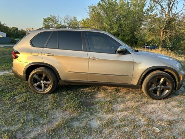 Бежевый БМВ Х5, объемом двигателя 3 л и пробегом 335 тыс. км за 12000 $, фото 4 на Automoto.ua