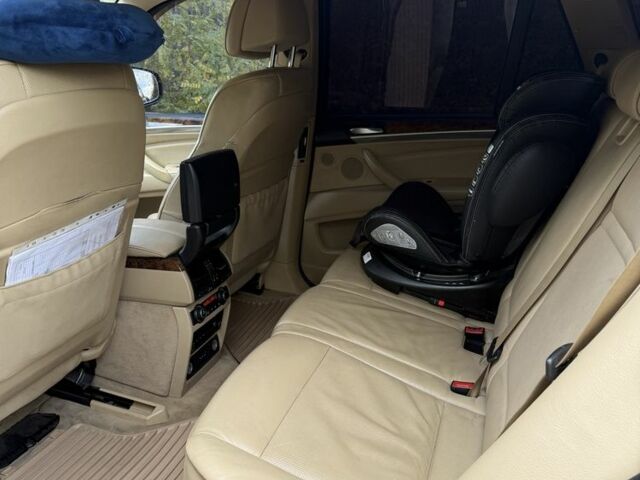 Бежевий БМВ Х5, об'ємом двигуна 3 л та пробігом 2 тис. км за 14900 $, фото 5 на Automoto.ua