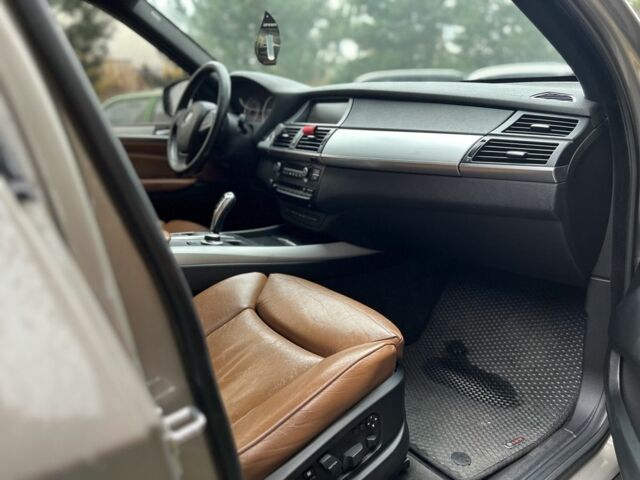 Бежевый БМВ Х5, объемом двигателя 0 л и пробегом 360 тыс. км за 11800 $, фото 16 на Automoto.ua