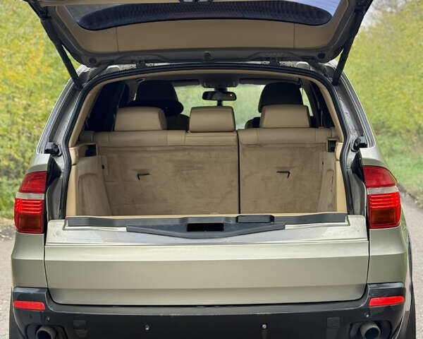 Бежевый БМВ Х5, объемом двигателя 2.98 л и пробегом 221 тыс. км за 14900 $, фото 10 на Automoto.ua