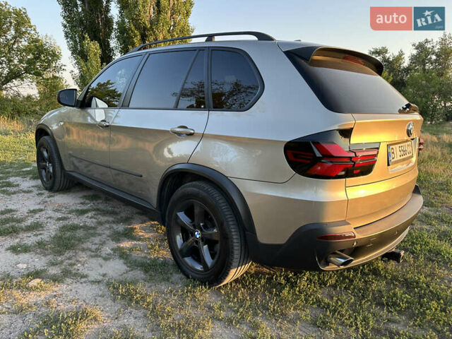 Бежевий БМВ Х5, об'ємом двигуна 3 л та пробігом 335 тис. км за 12500 $, фото 6 на Automoto.ua