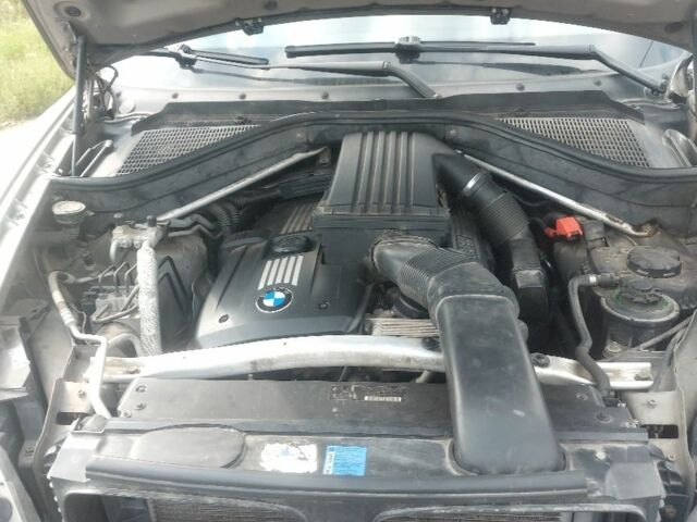 Бежевый БМВ Х5, объемом двигателя 3 л и пробегом 346 тыс. км за 10200 $, фото 10 на Automoto.ua