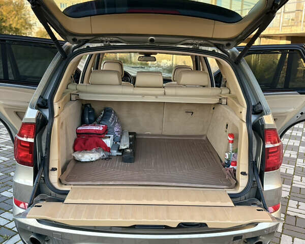 Бежевый БМВ Х5, объемом двигателя 2.98 л и пробегом 193 тыс. км за 13000 $, фото 12 на Automoto.ua