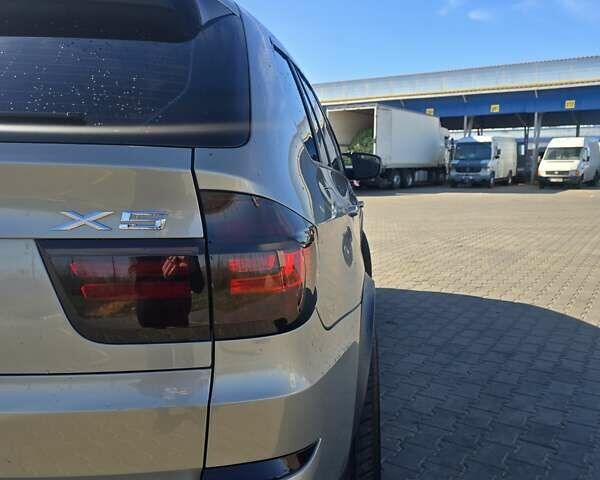 Бежевый БМВ Х5, объемом двигателя 3 л и пробегом 220 тыс. км за 16800 $, фото 9 на Automoto.ua