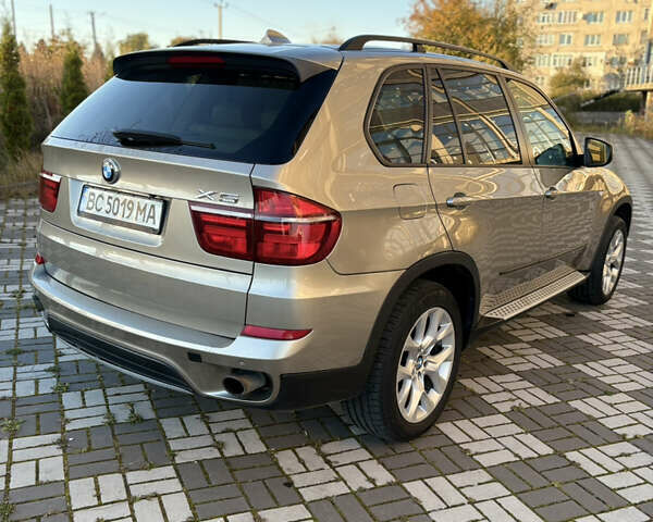 Бежевый БМВ Х5, объемом двигателя 2.98 л и пробегом 193 тыс. км за 13000 $, фото 2 на Automoto.ua