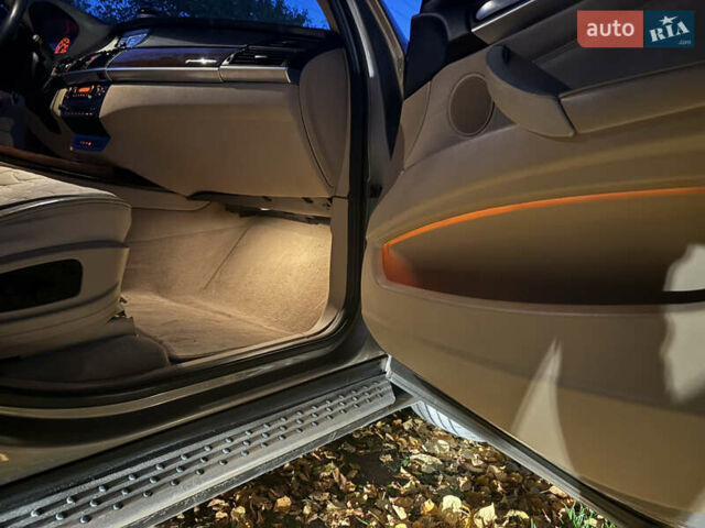 Бежевый БМВ Х5, объемом двигателя 2.98 л и пробегом 193 тыс. км за 13000 $, фото 25 на Automoto.ua