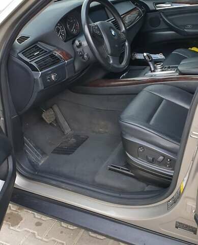 Бежевий БМВ Х5, об'ємом двигуна 2.99 л та пробігом 270 тис. км за 16000 $, фото 7 на Automoto.ua