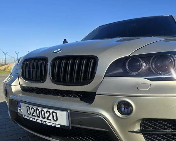 Бежевый БМВ Х5, объемом двигателя 3 л и пробегом 220 тыс. км за 16800 $, фото 4 на Automoto.ua