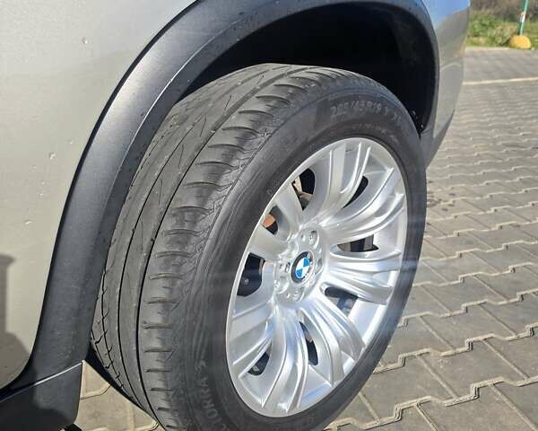 Бежевый БМВ Х5, объемом двигателя 3 л и пробегом 220 тыс. км за 16800 $, фото 8 на Automoto.ua