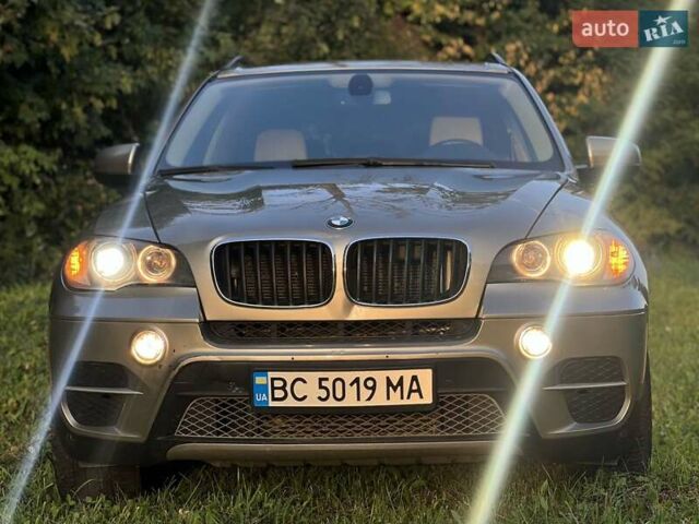 Бежевый БМВ Х5, объемом двигателя 2.98 л и пробегом 191 тыс. км за 10999 $, фото 2 на Automoto.ua
