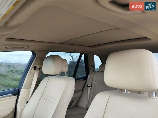 Бежевый БМВ Х5, объемом двигателя 2.98 л и пробегом 173 тыс. км за 12500 $, фото 3 на Automoto.ua