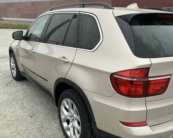 Бежевий БМВ Х5, об'ємом двигуна 2.98 л та пробігом 170 тис. км за 13400 $, фото 7 на Automoto.ua