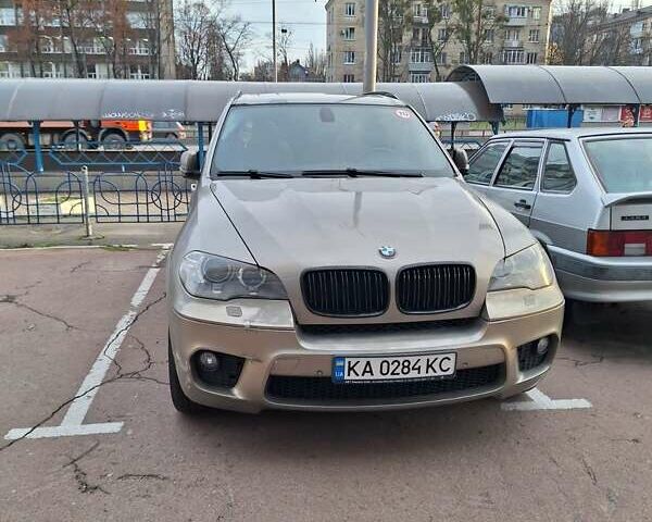 Бежевый БМВ Х5, объемом двигателя 2.98 л и пробегом 291 тыс. км за 15000 $, фото 10 на Automoto.ua