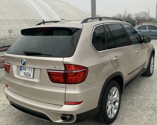 Бежевий БМВ Х5, об'ємом двигуна 2.98 л та пробігом 170 тис. км за 13400 $, фото 5 на Automoto.ua