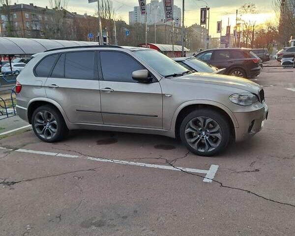 Бежевый БМВ Х5, объемом двигателя 2.98 л и пробегом 291 тыс. км за 15000 $, фото 11 на Automoto.ua